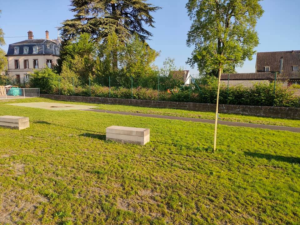 City Stade de l école primaire enfin terminé