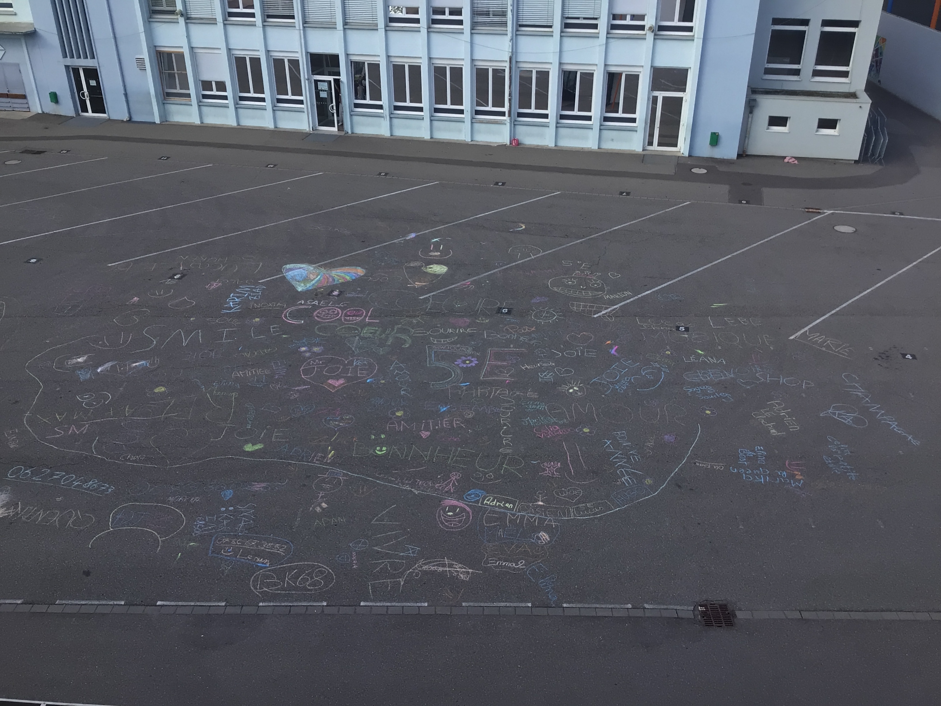 Moment de convivialité des 5E autour du thème de l'année 