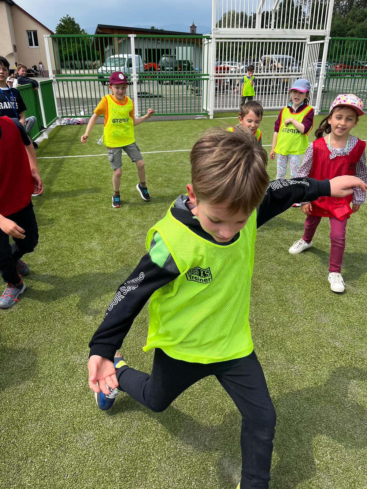 Tounoi de foot "CHAMPAGNAT CUP" (suite)