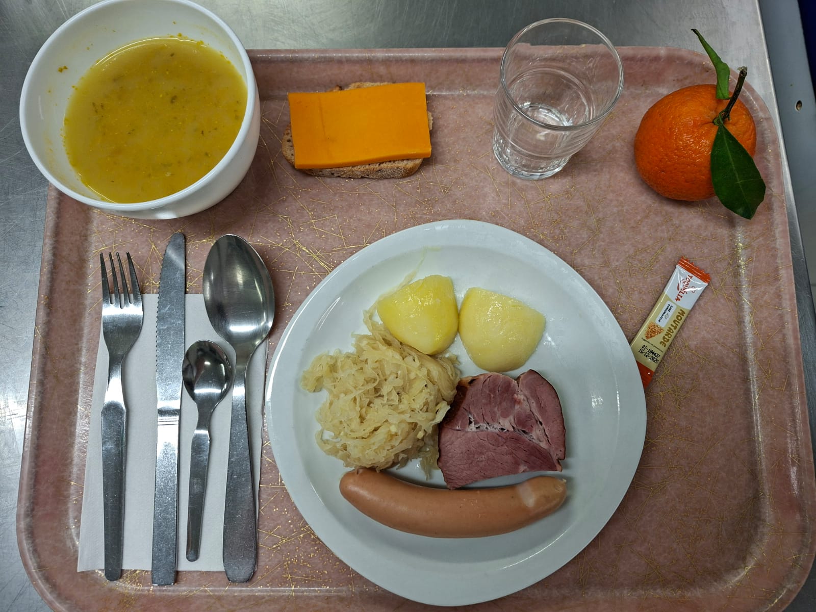 Plateau type repas du jour