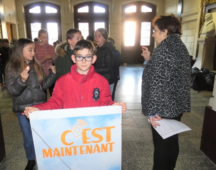 Les équipes de KT sixièmes célèbrent Marie !