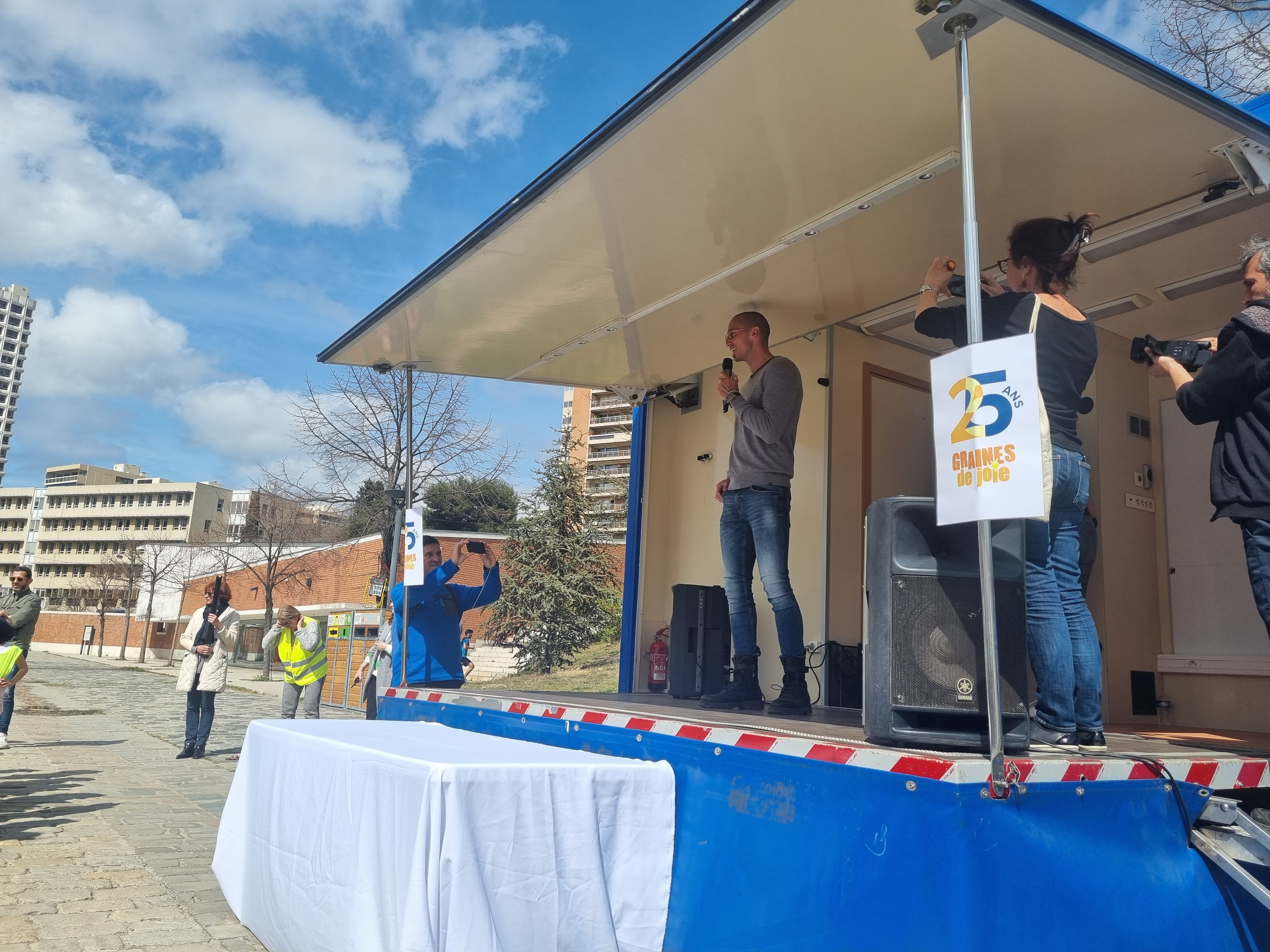 UNE BELLE FETE DE LA SOLIDARITE !!
