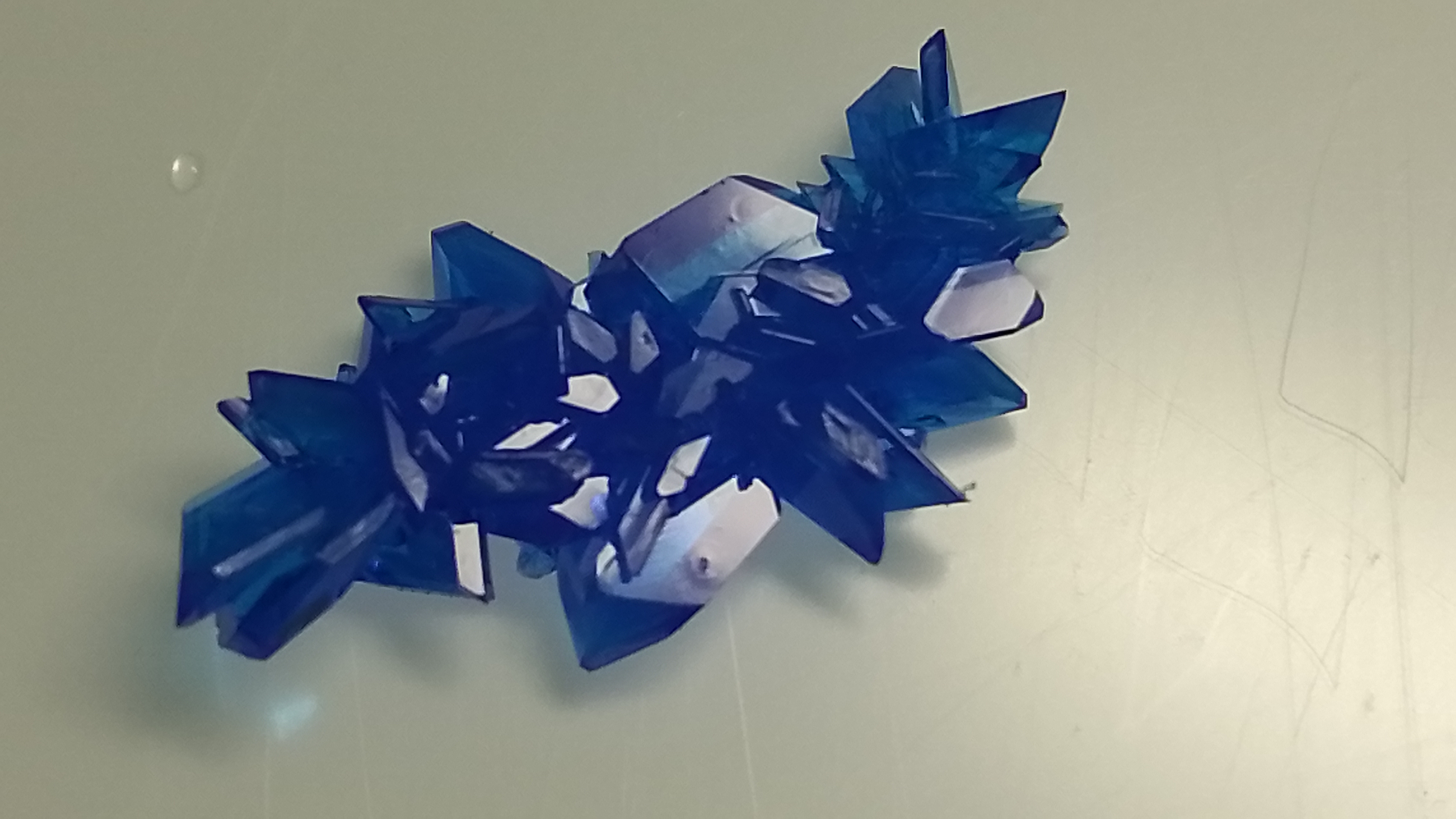 SYNTHESE CRISTALLINE ET JOAILLERIE !