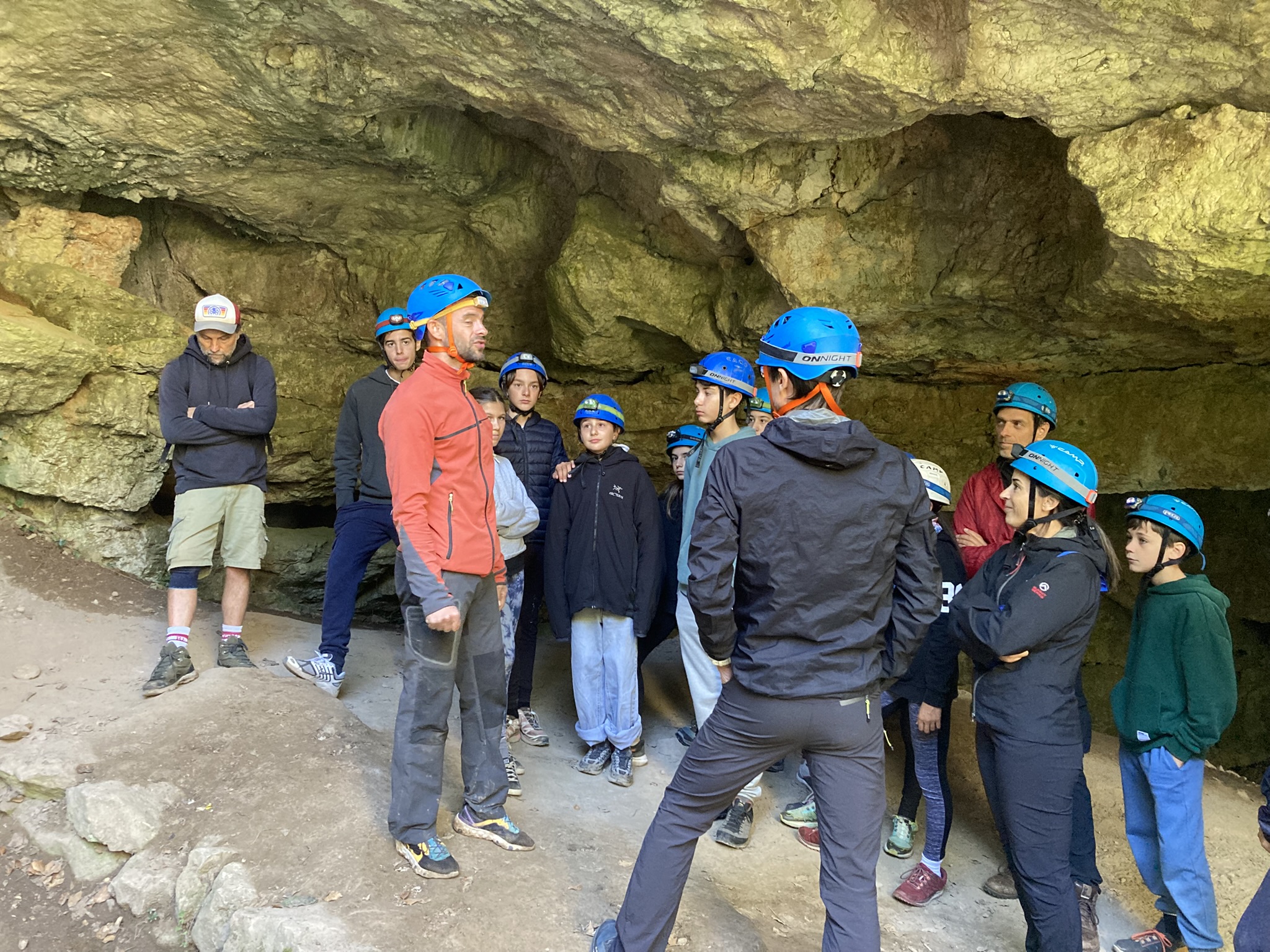 SORTIE SPELEOLOGIE !
